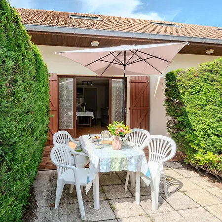 Сasa de vacaciones Sicard-10 By Interhome *